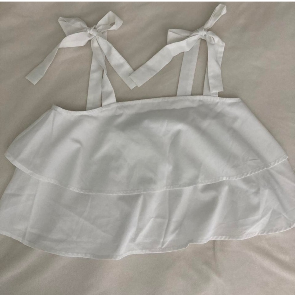 white shoulder bow tie flowy shirt